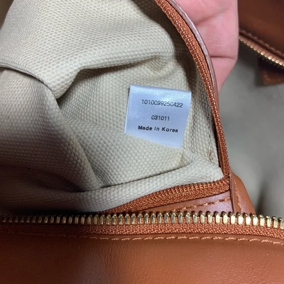 MCM Tote - Picture 14 of 16